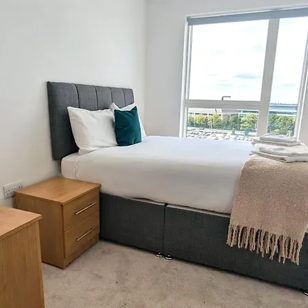 Luxury 2 Bed - Grand Exchange Bracknell Exterior foto